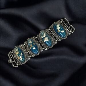 Vintage 1950s Lucite Confetti Chunky Cuff Bracelet Blue Silver Tone Statement